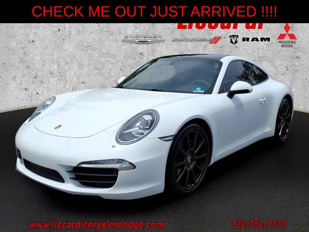 Used 2014 Porsche 911 Carrera RWD image 3