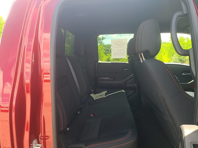 Used 2025 Nissan Frontier PRO-4X AWD/4WD image 29