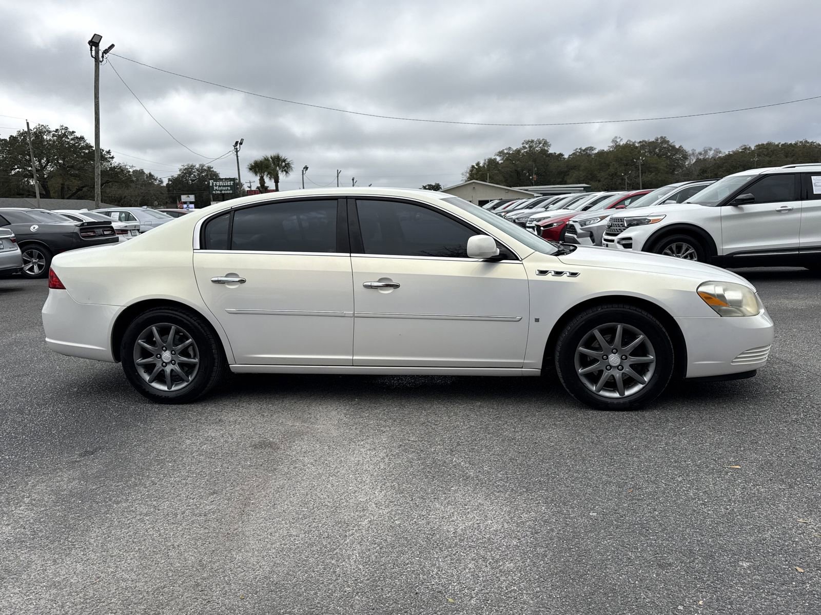 Used 2006 Buick Lucerne CXL w/ Luxury Package image 7