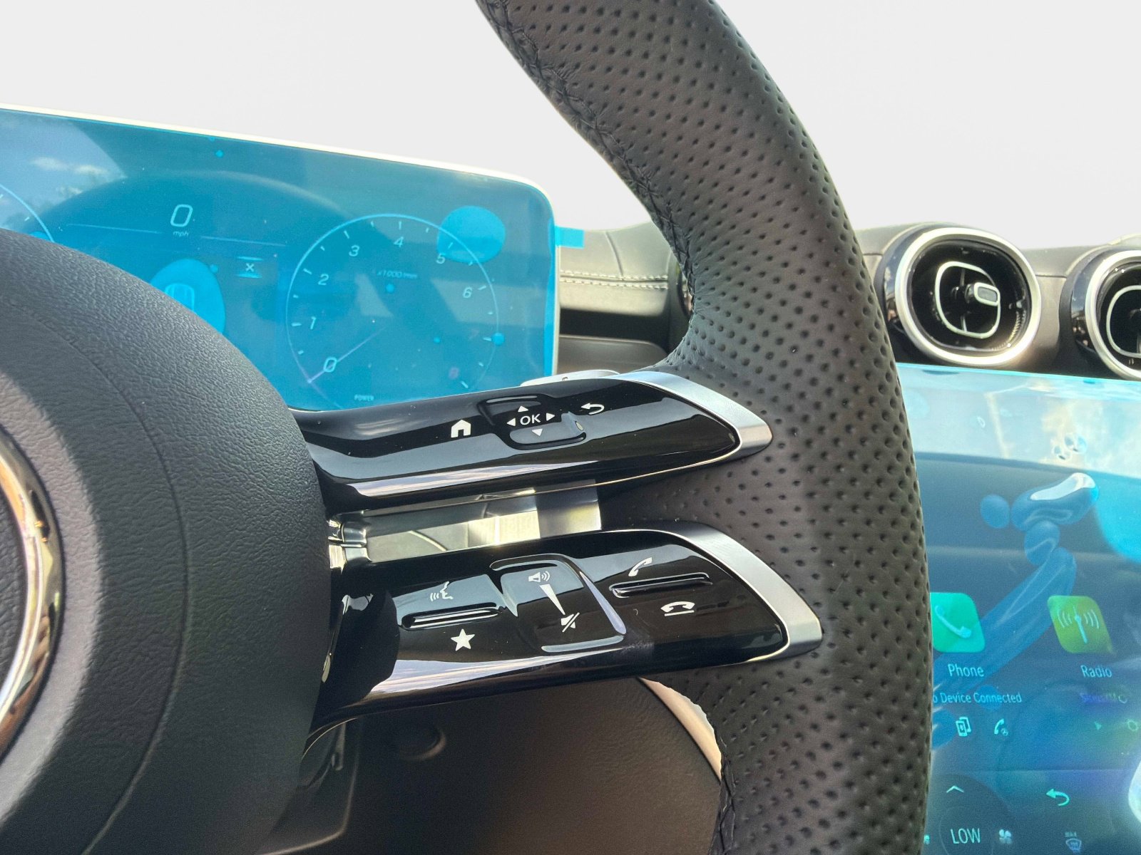 New 2026 Mercedes-Benz C 300 Sedan image 26