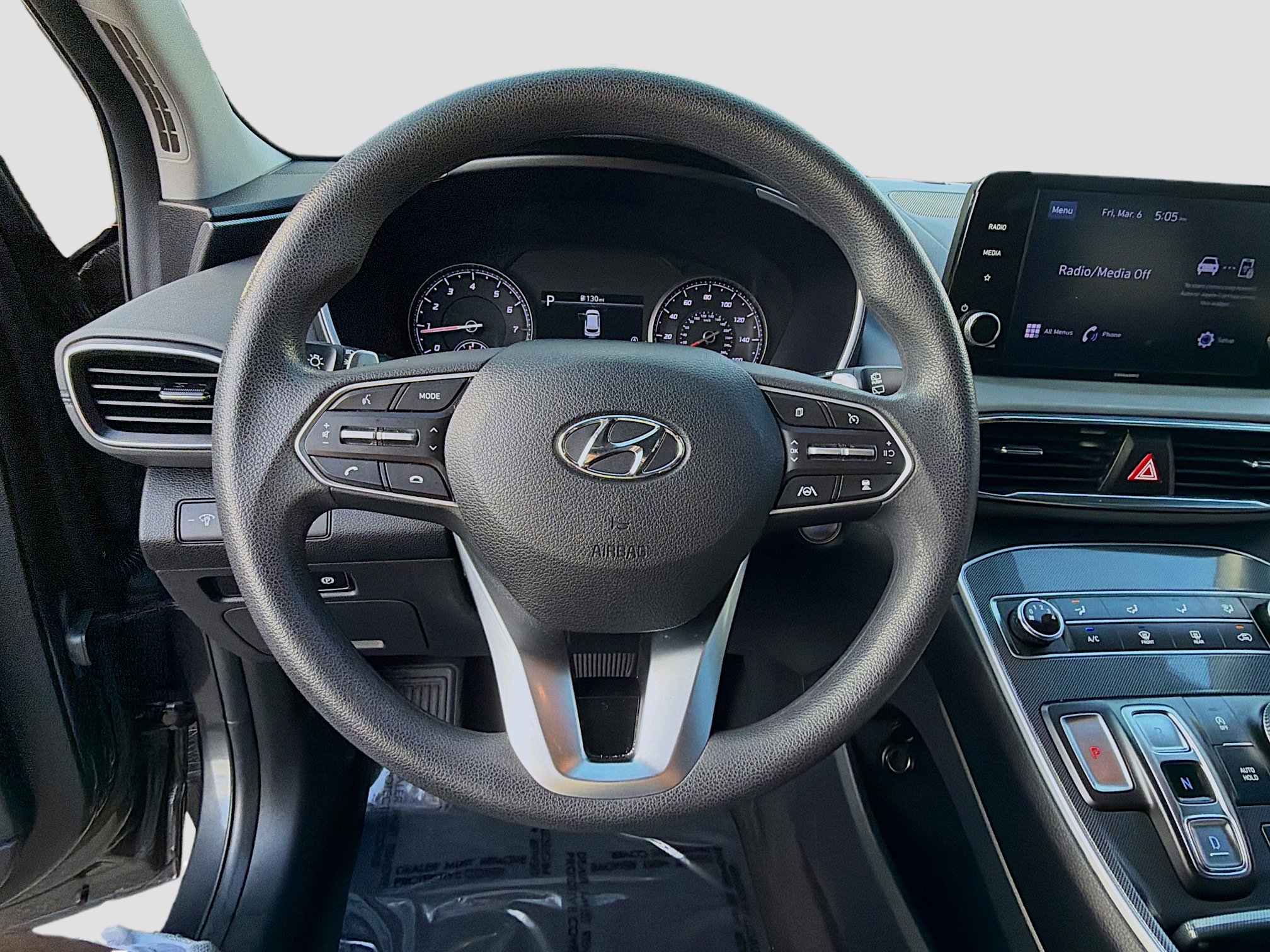 Used 2021 Hyundai Santa Fe SEL w/ Cargo Package image 10