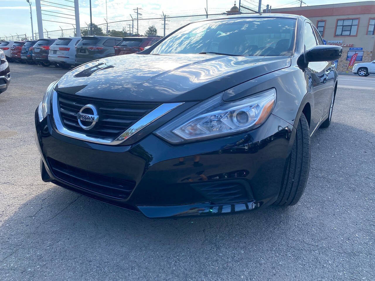 Used 2017 Nissan Altima 2.5 S w/ Power Driver Seat Package FWD image 12