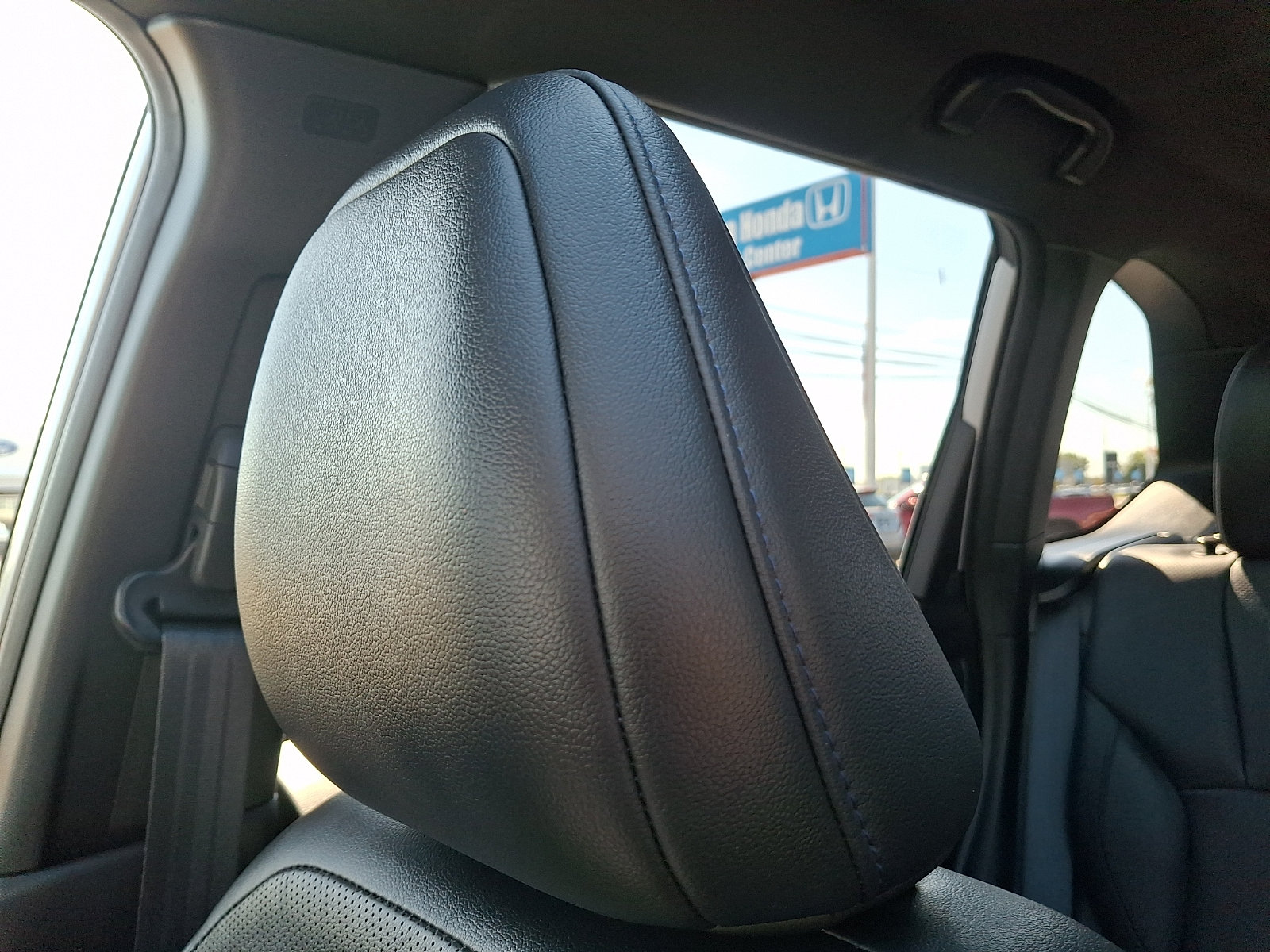 Used 2025 Subaru Forester Limited AWD/4WD image 13