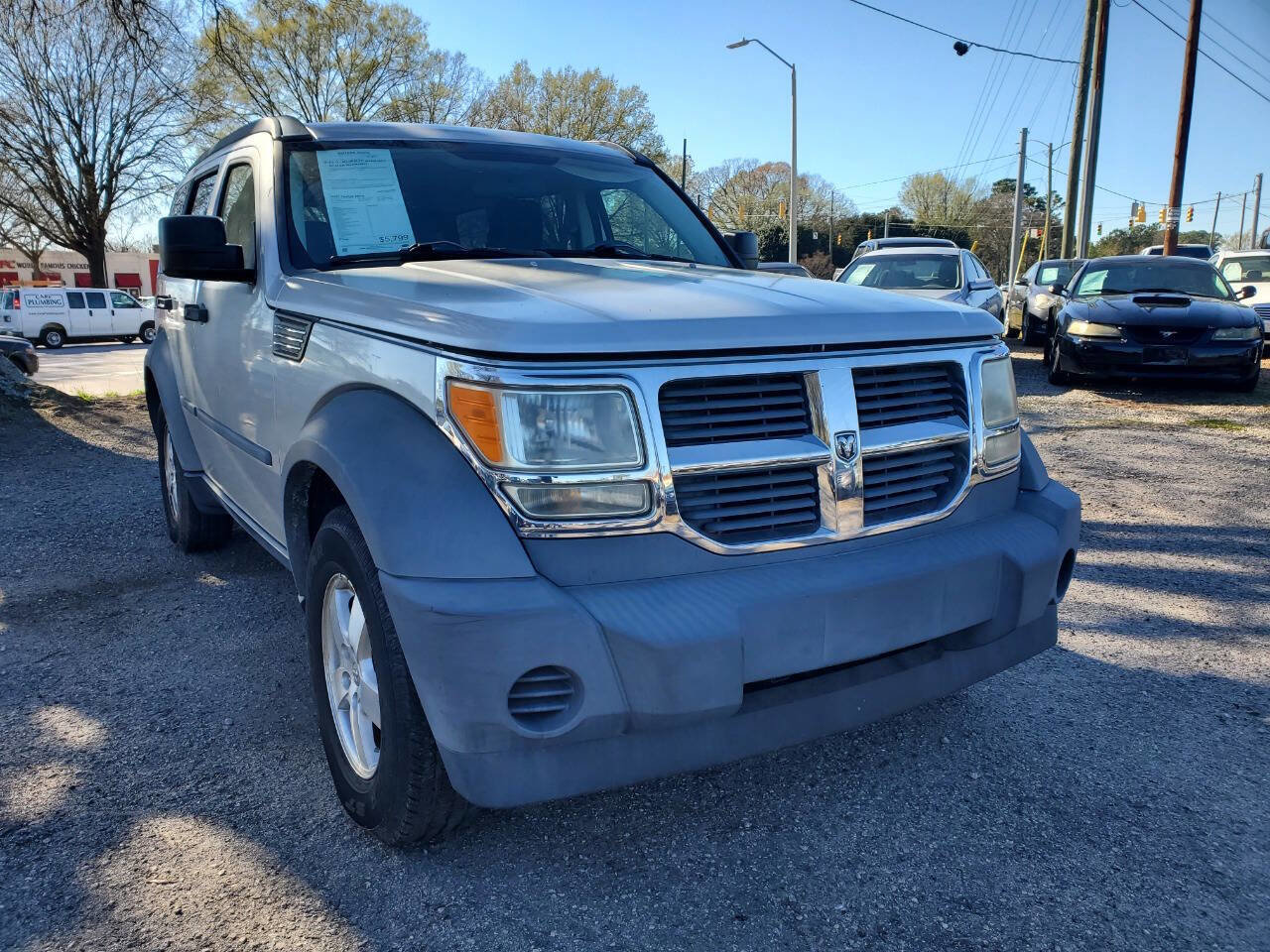 Used 2007 Dodge Nitro SXT image 1