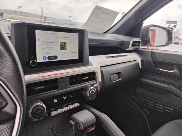 Used 2024 Toyota Tacoma TRD Off-Road image 17