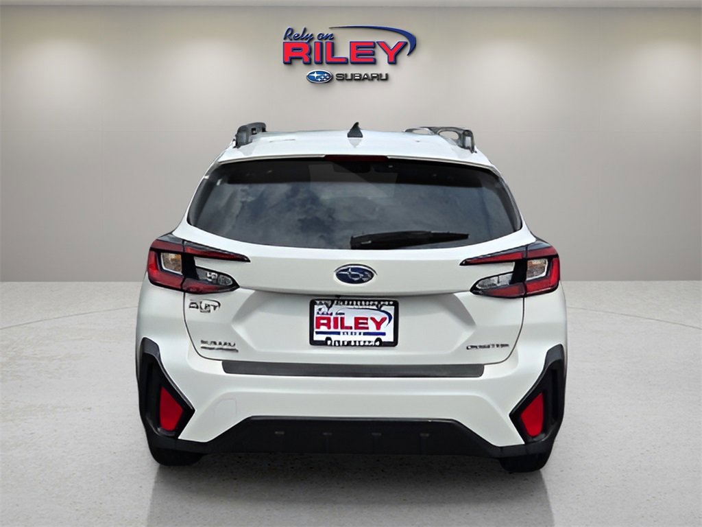 Used 2024 Subaru Crosstrek 2.0i Premium image 4