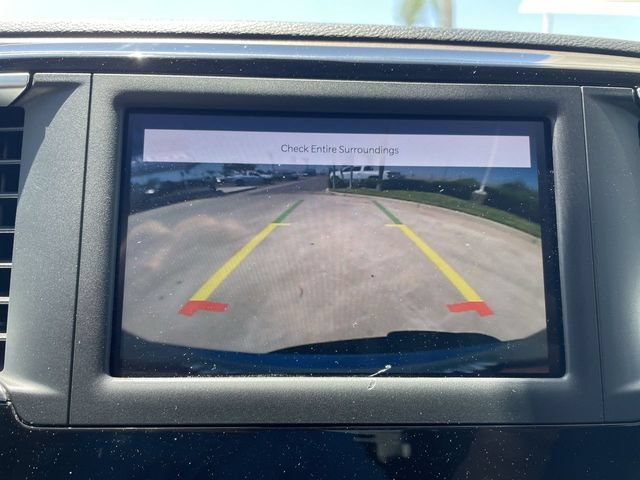 Used 2022 Chrysler Voyager LX FWD image 14