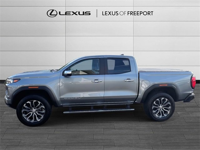 Used 2024 GMC Canyon Denali image 4