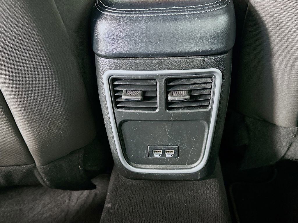Used 2022 Dodge Charger SXT RWD image 21