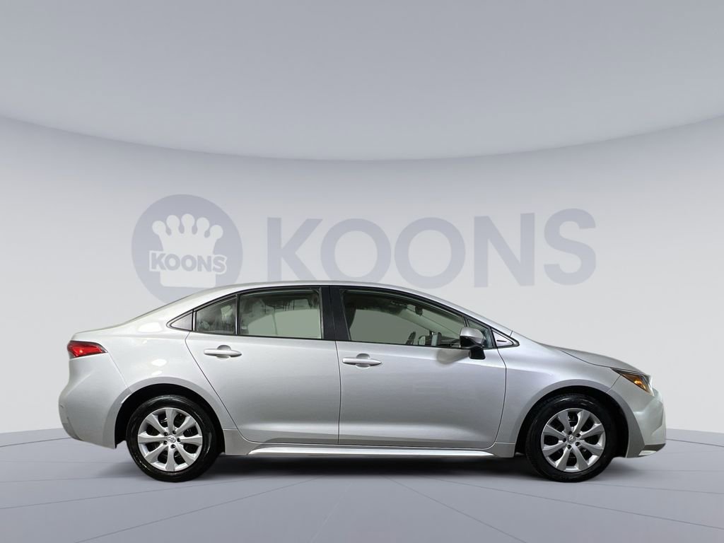 Used 2024 Toyota Corolla LE image 7