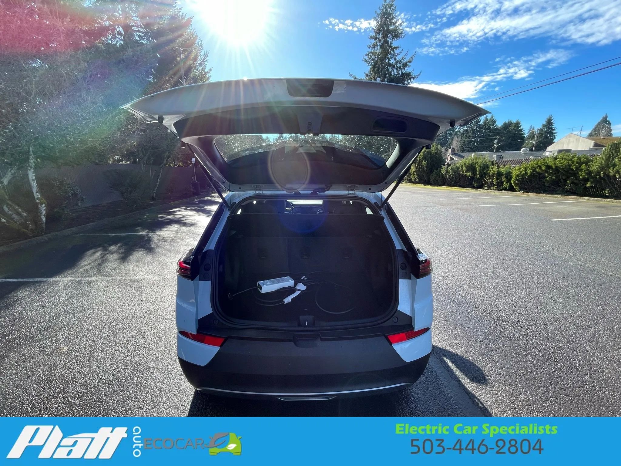 Used 2022 Chevrolet Bolt EUV LT w/ Convenience Package image 58