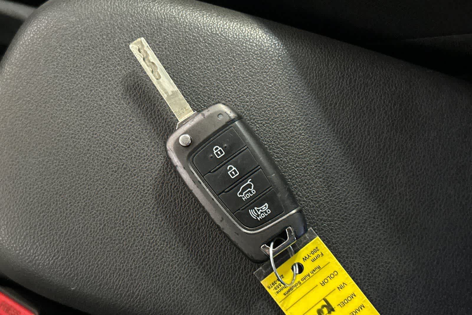 Used 2019 Hyundai Kona SE FWD image 26