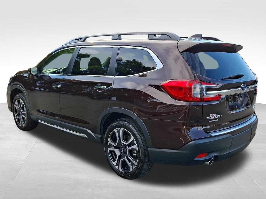 Used 2026 Subaru Ascent Touring AWD/4WD image 4