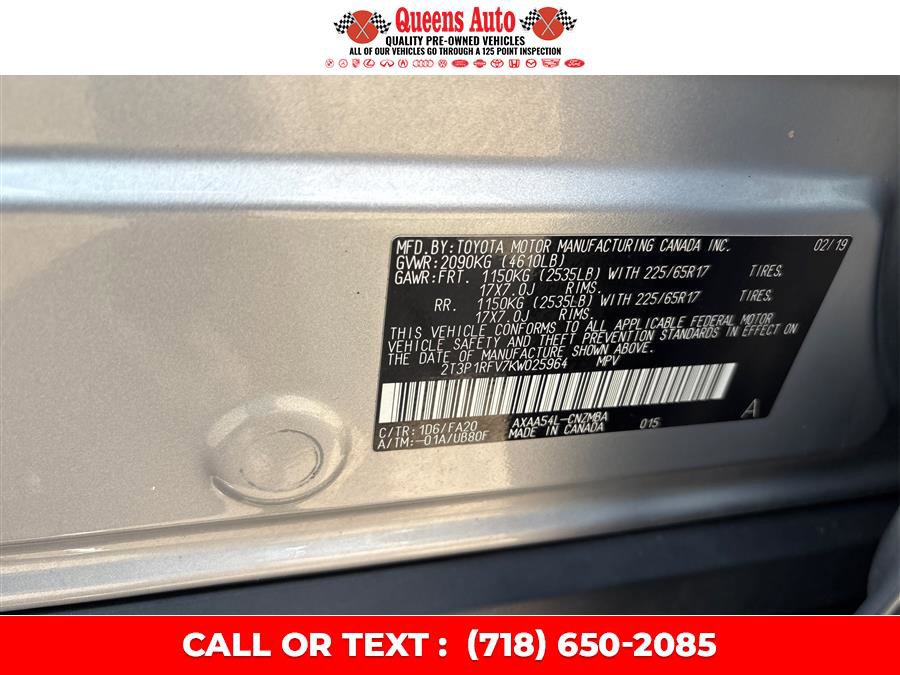 Used 2019 Toyota RAV4 XLE w/ All Weather Liner Package AWD/4WD image 26