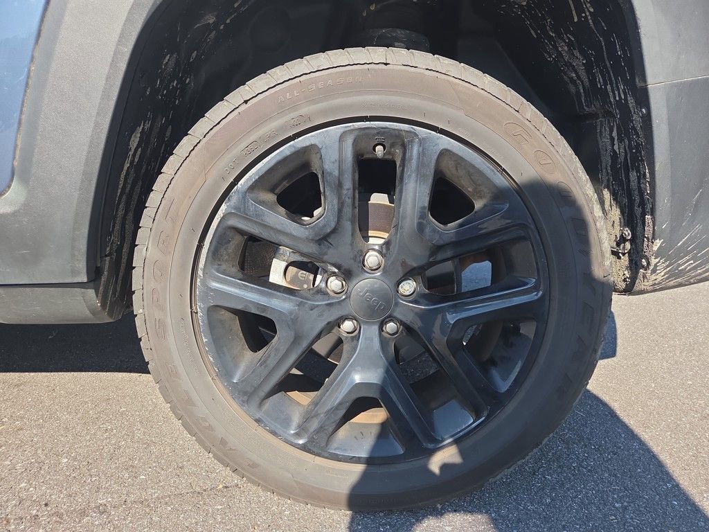 Used 2023 Jeep Renegade Altitude image 23