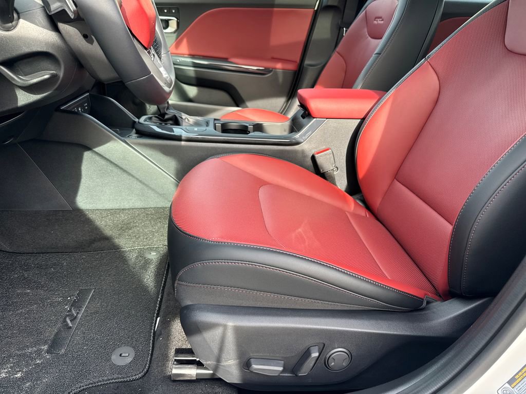 New 2025 Kia K4 GT-Line w/ GT-Line Premium Package image 10