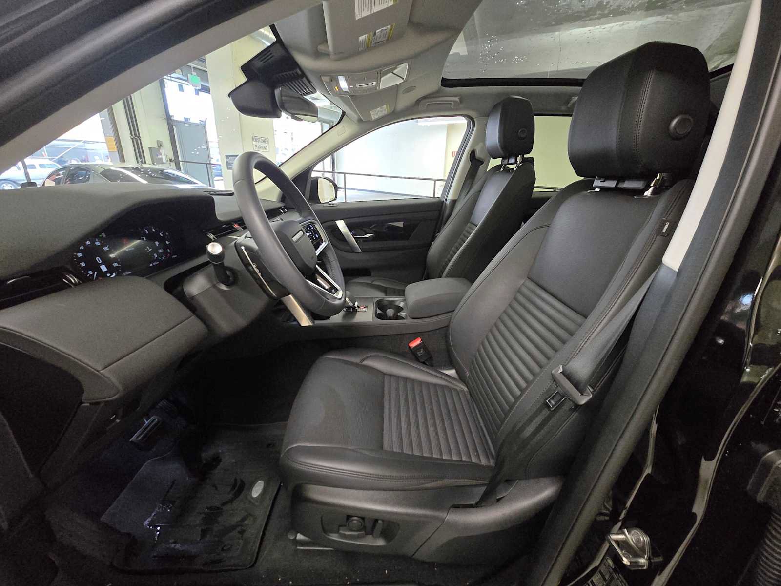 Used 2025 Land Rover Discovery Sport S AWD/4WD image 20