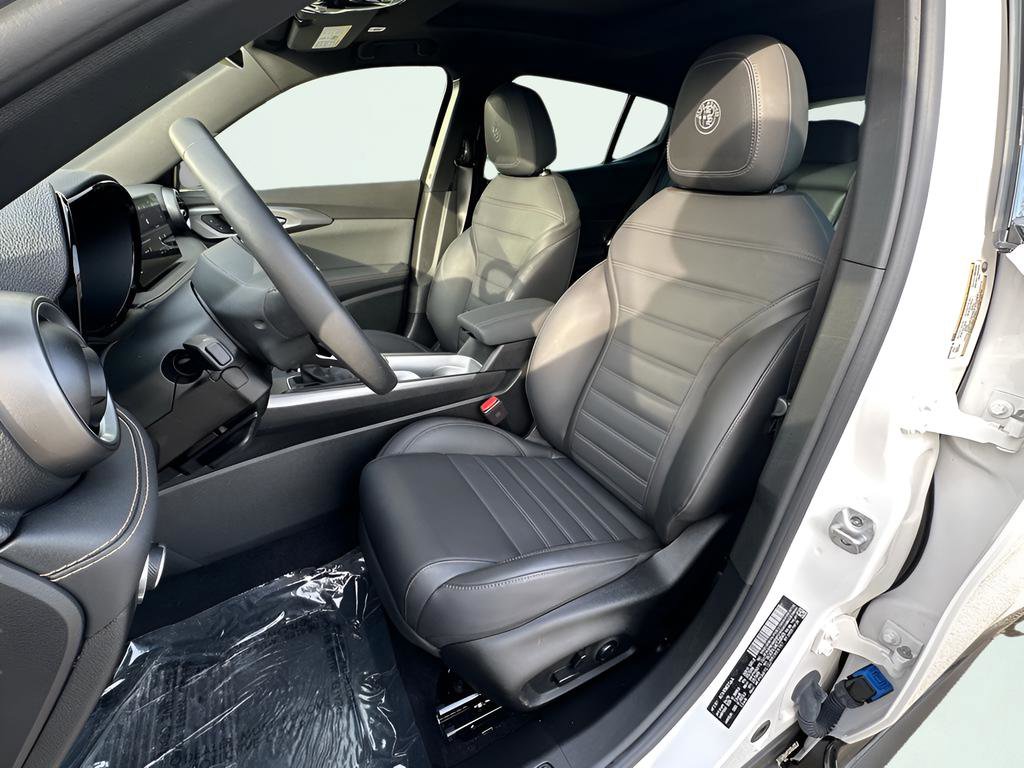 Used 2025 Alfa Romeo Tonale w/ Premium Package image 19