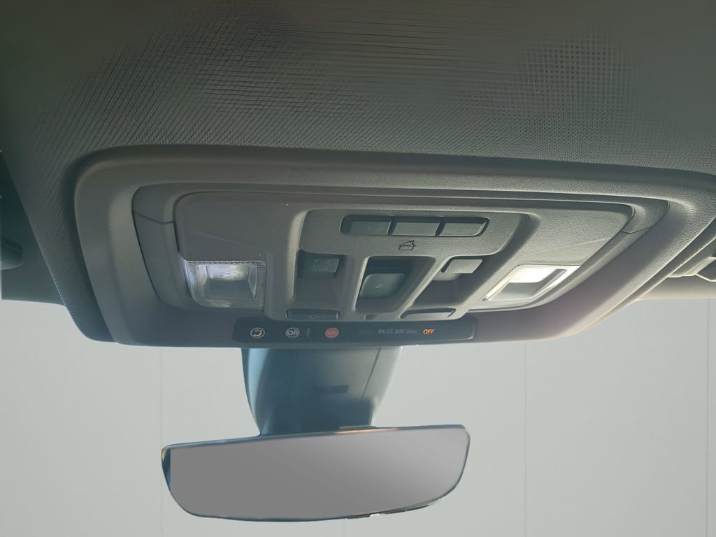 Used 2020 Chevrolet Silverado 1500 LTZ w/ LTZ Premium Package image 41