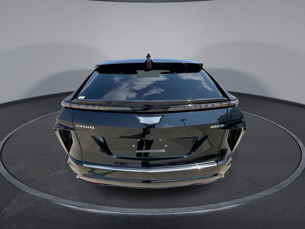 Certified 2024 Cadillac Lyriq Luxury RWD image 7