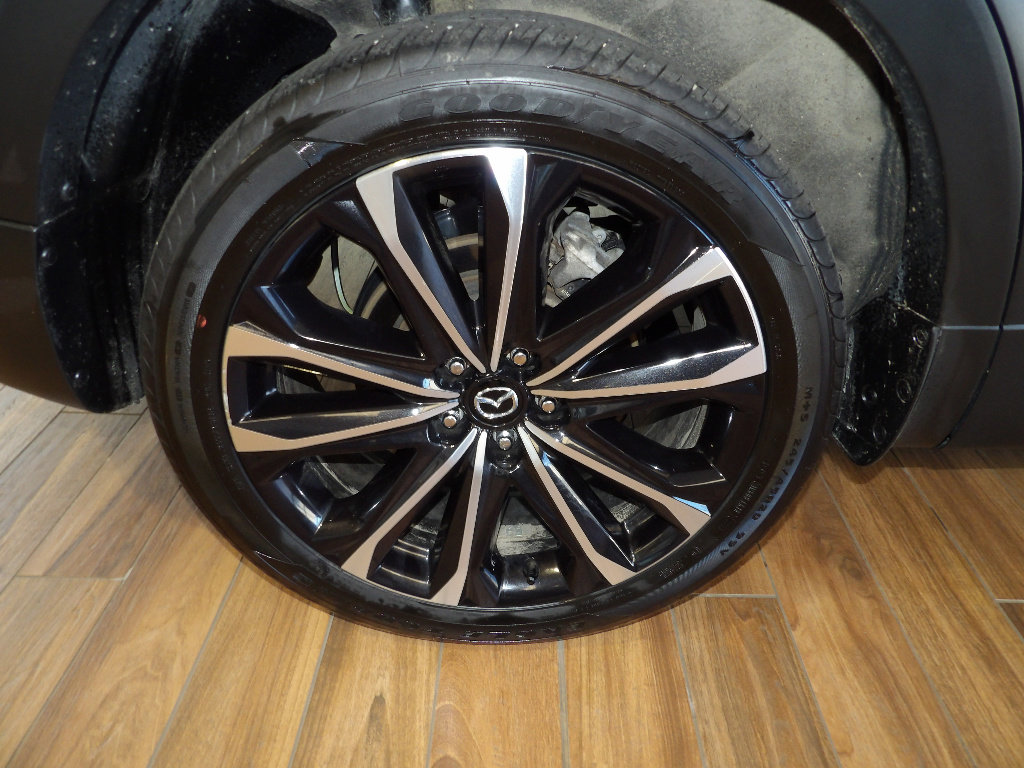 Certified 2025 MAZDA CX-50 AWD 2.5 S w/ Premium Plus Pkg image 5