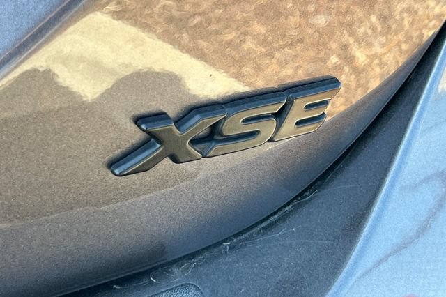 Used 2023 Toyota Camry XSE FWD image 36