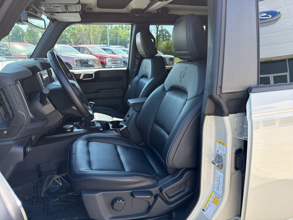 Certified 2025 Ford Bronco Badlands AWD/4WD image 10