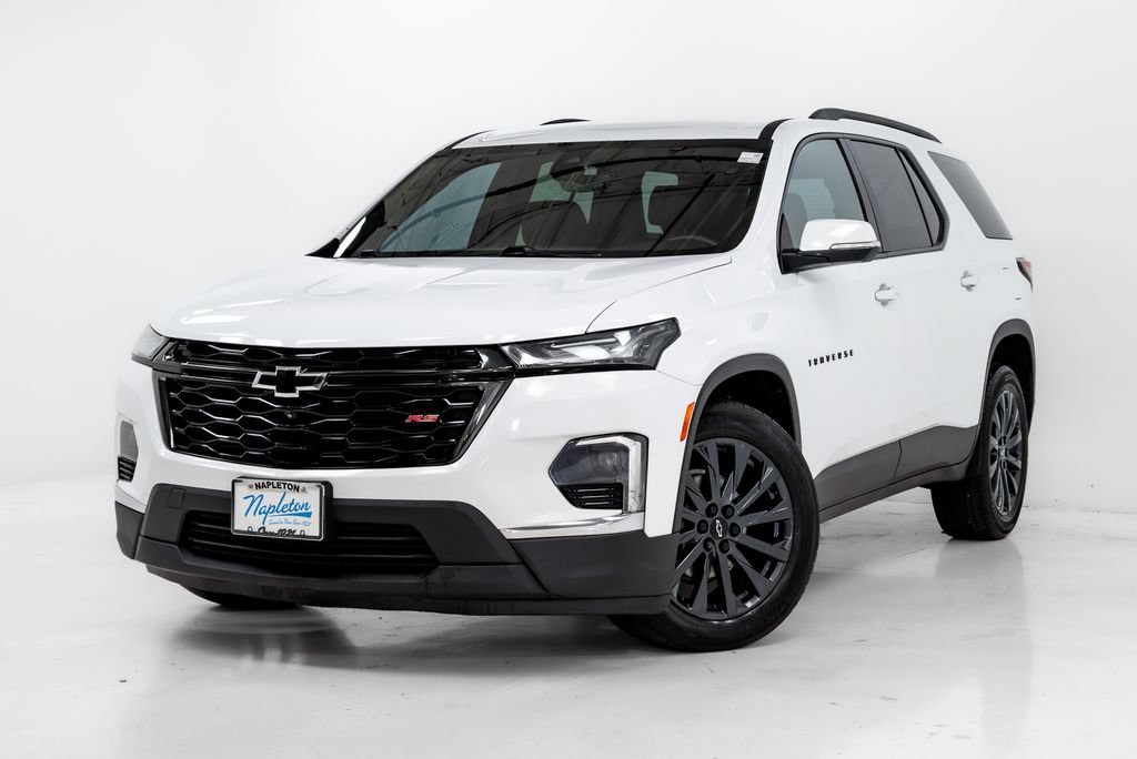 Used 2023 Chevrolet Traverse RS AWD/4WD image 1