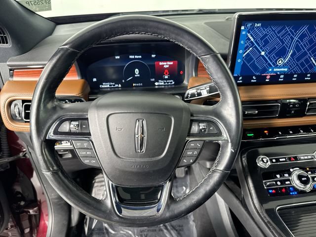 Used 2023 Lincoln Nautilus Reserve AWD/4WD image 11
