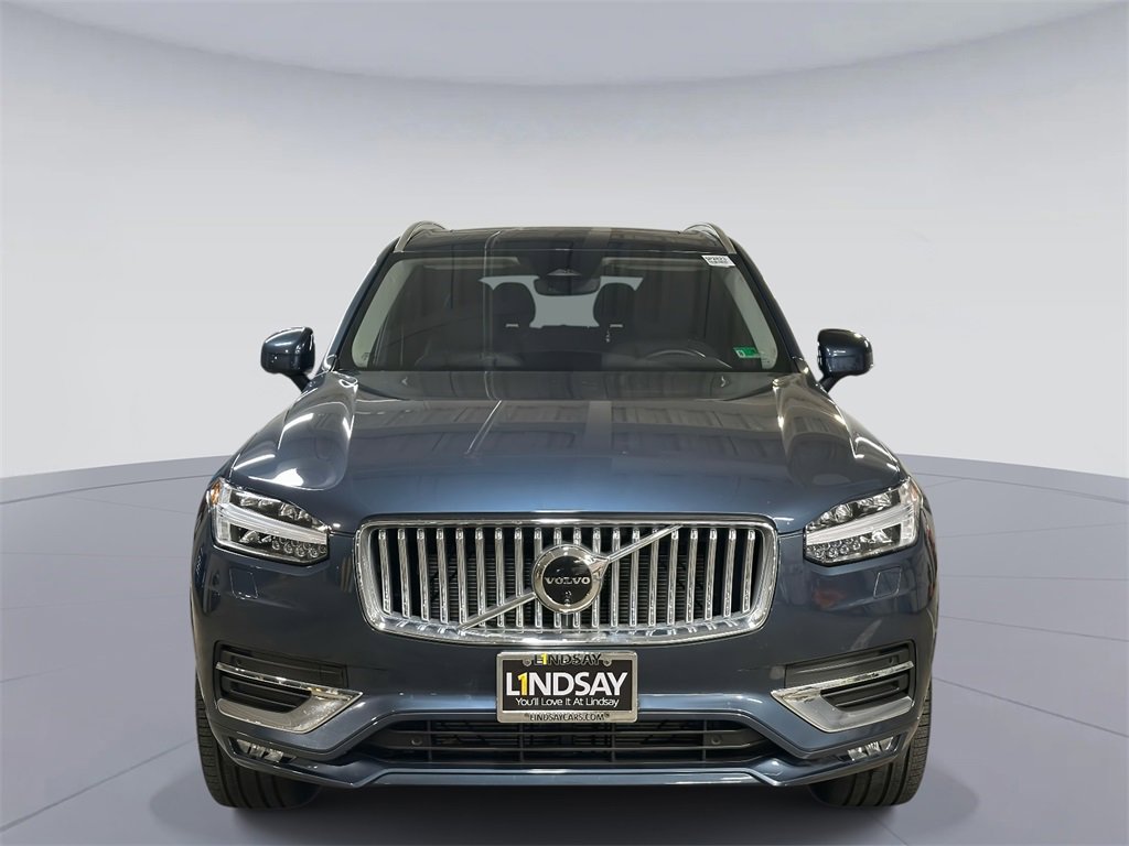 Used 2024 Volvo XC90 B6 Plus image 5