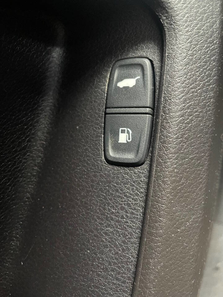 Used 2017 Acura MDX SH-AWD w/ Advance Package image 26