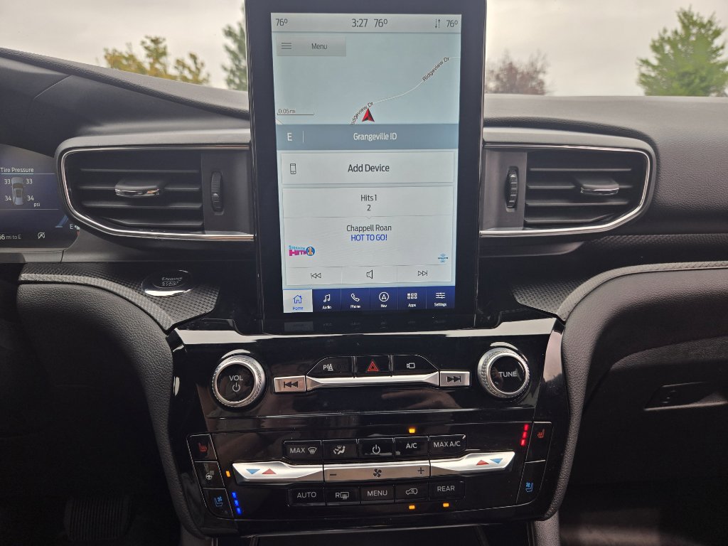 Used 2022 Ford Explorer ST w/ ST Street Pack image 18