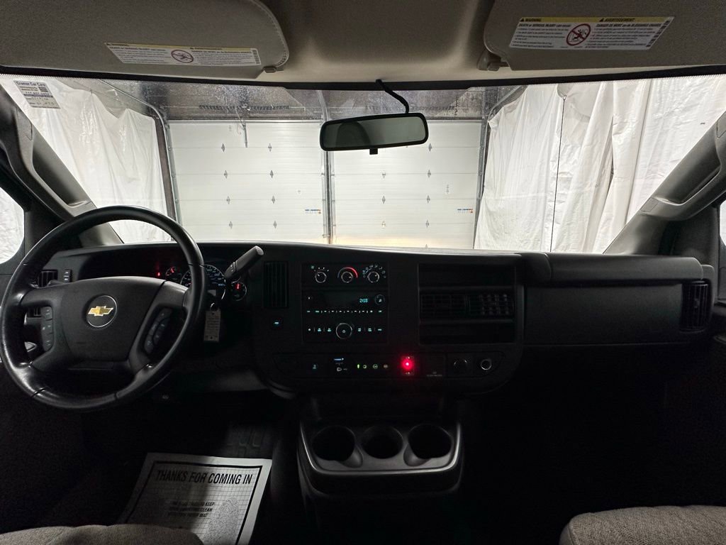Used 2022 Chevrolet Express 3500 w/ Power Convenience Package image 31