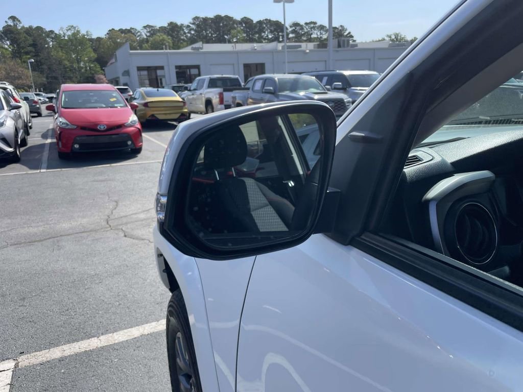 Used 2023 Toyota Tacoma SR5 w/ Technology Package image 25