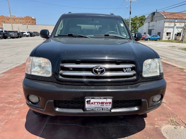 Used 2001 Toyota Sequoia Limited AWD/4WD image 2