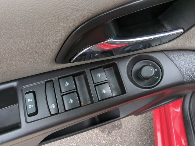 Used 2015 Chevrolet Cruze LT FWD image 12