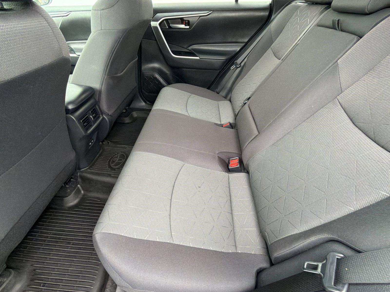 Certified 2023 Toyota RAV4 XLE w/ Convenience Package FWD image 25