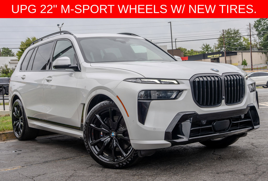 Used 2024 BMW X7 xDrive40i w/ Executive Package AWD/4WD image 3