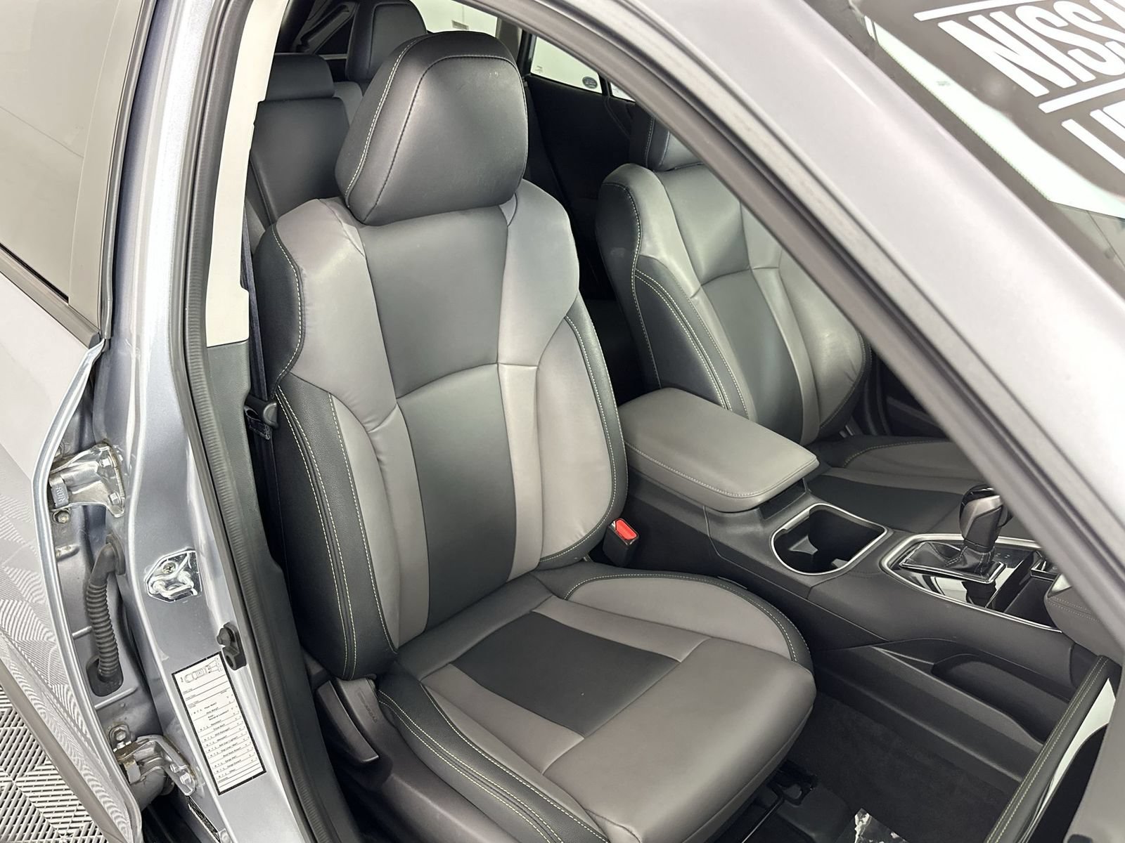 Used 2025 Subaru Outback Onyx Edition AWD/4WD image 27