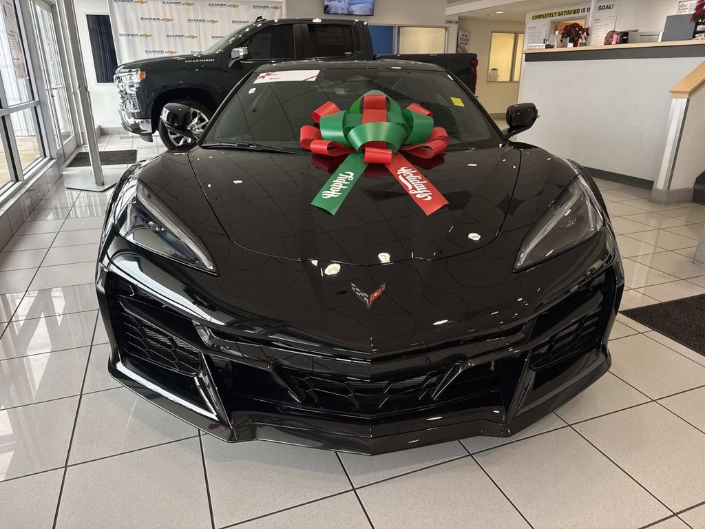 New 2026 Chevrolet Corvette Z06 w/ Battery Protection Package image 2