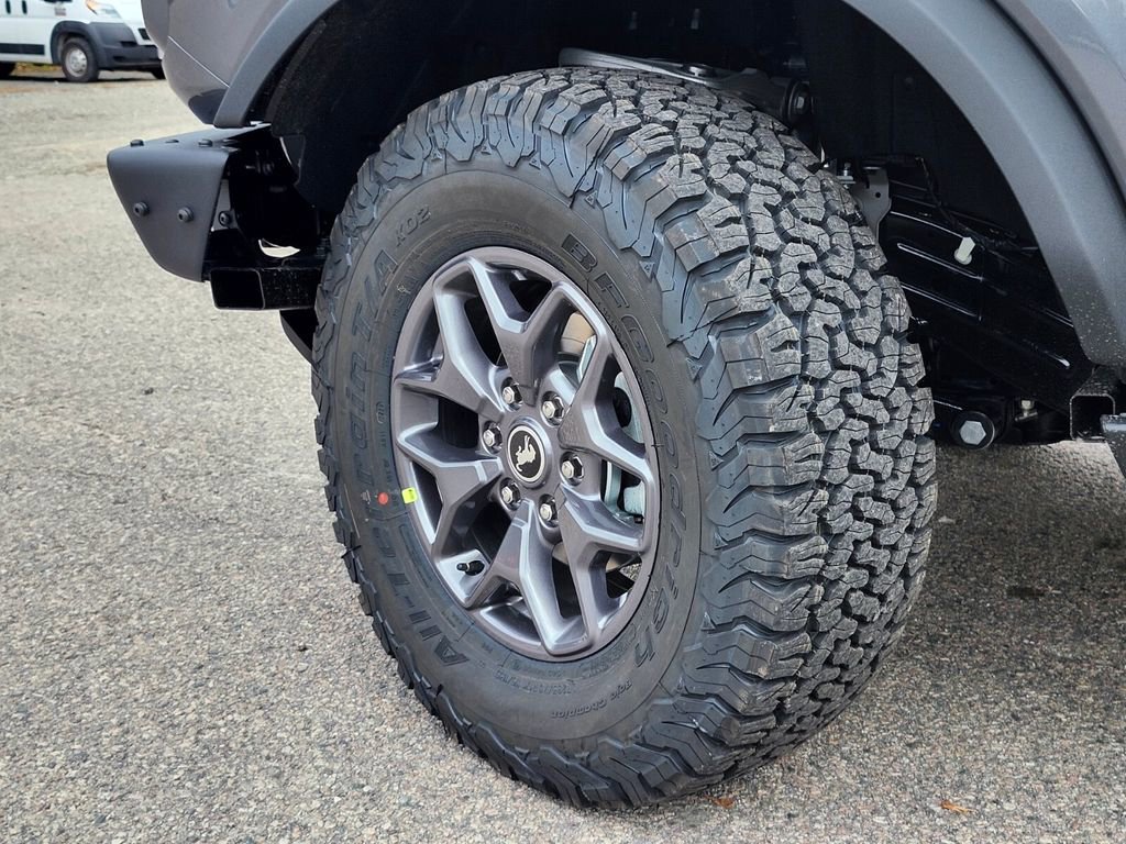 New 2025 Ford Bronco Badlands image 30
