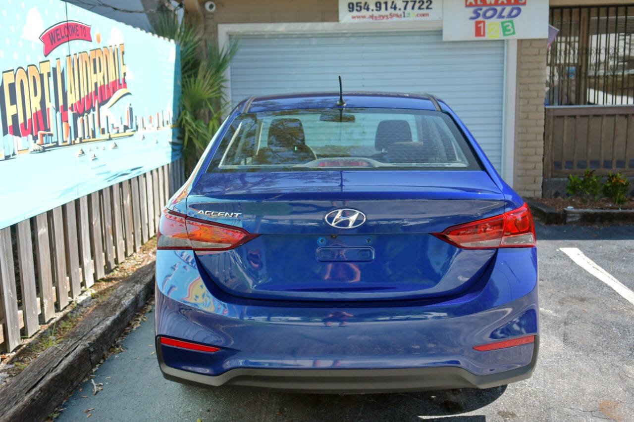 Used 2019 Hyundai Accent SE image 24