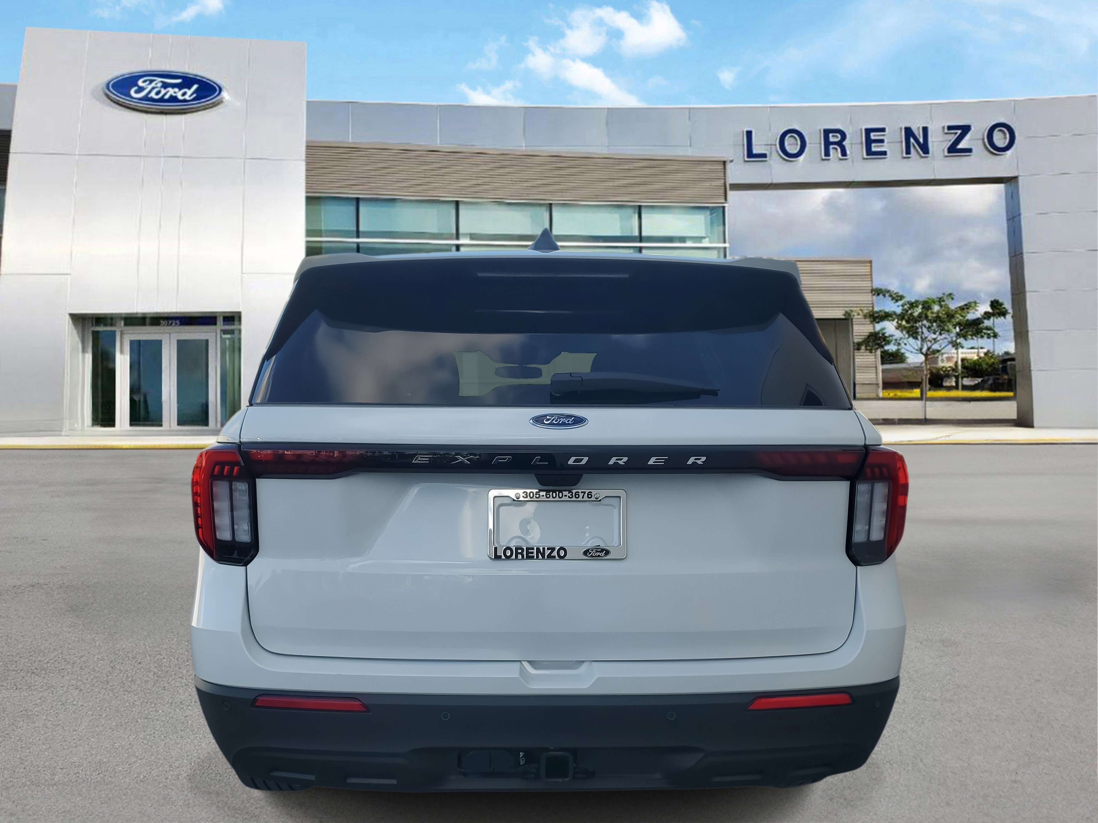 New 2026 Ford Explorer Active image 5
