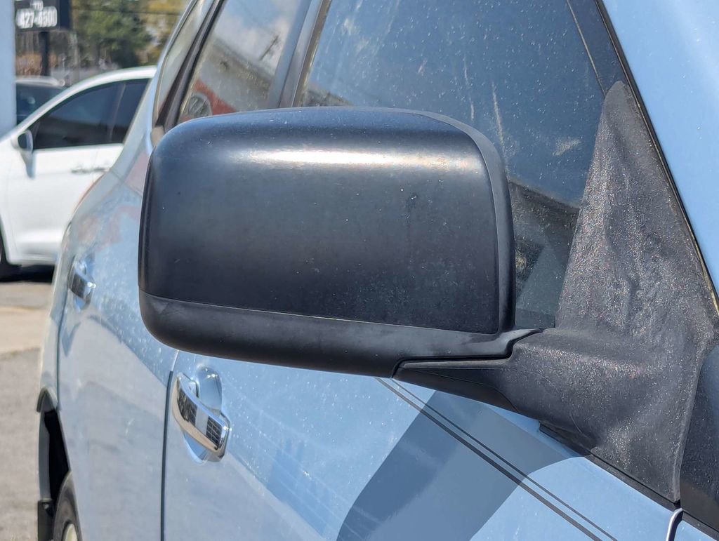 Used 2015 Nissan Rogue S w/ Convenience Package image 13