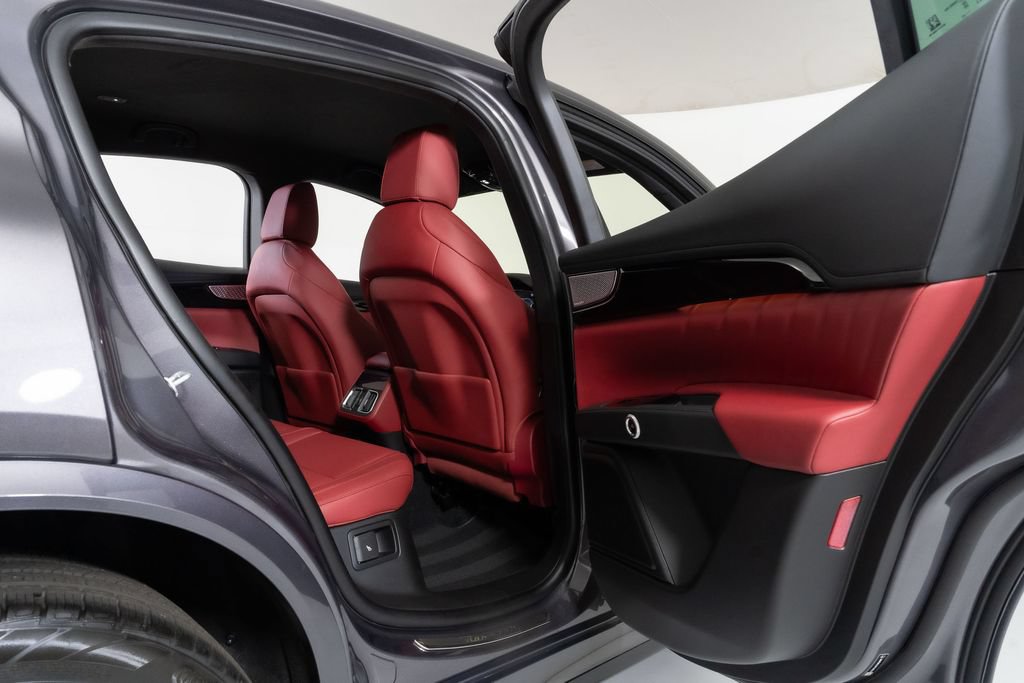 New 2026 Maserati Grecale Modena AWD/4WD image 32