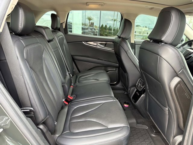 Certified 2022 Lincoln Nautilus Reserve w/ Class II Trailer Tow Package AWD/4WD image 24