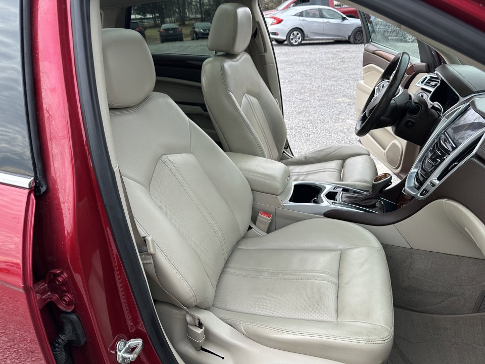 Used 2016 Cadillac SRX Premium image 17