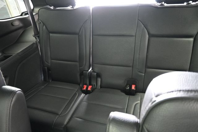 Used 2023 GMC Yukon Denali AWD/4WD image 16