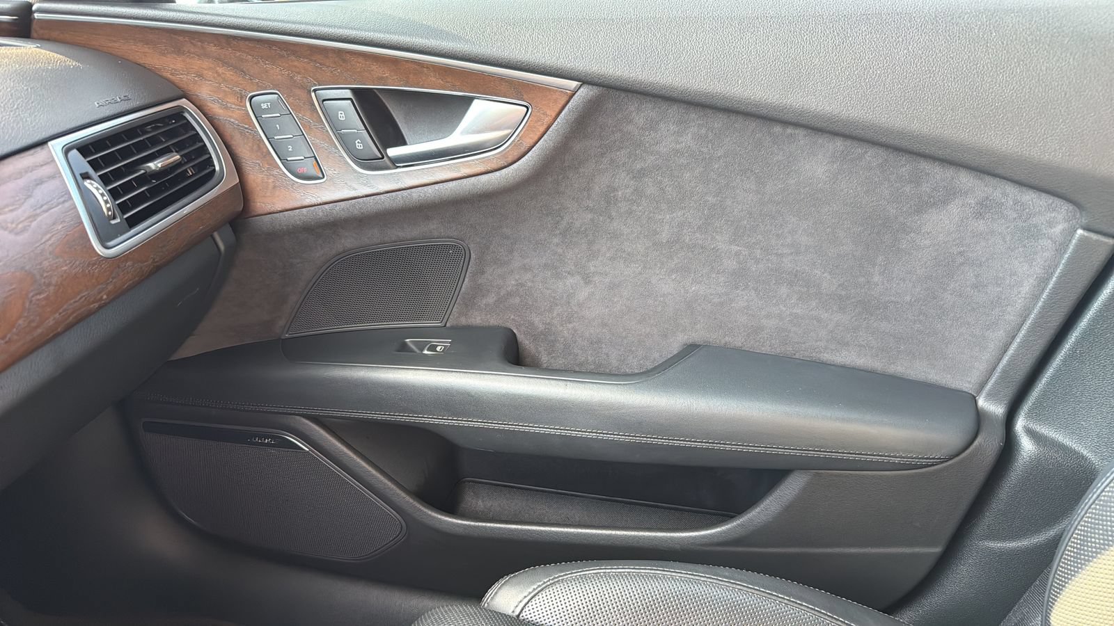 Used 2016 Audi S7 AWD/4WD image 23