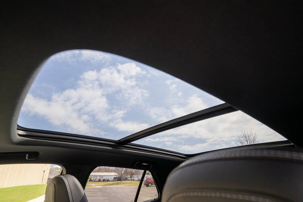 New 2025 Chevrolet Blazer EV LT w/ Super Cruise Package image 18